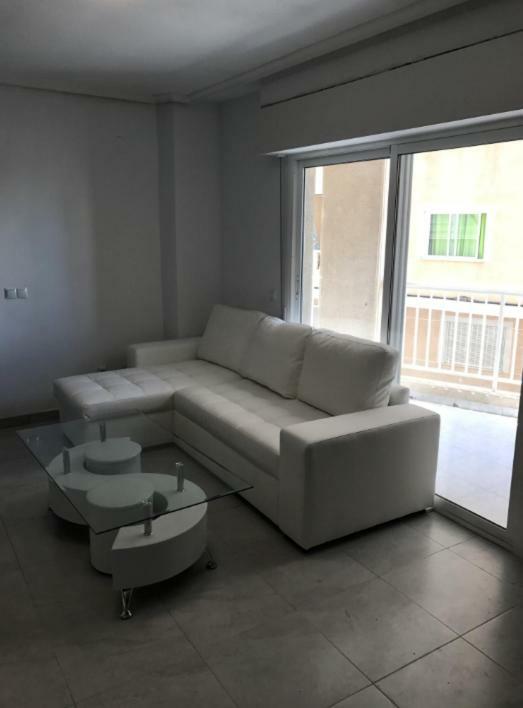 Modern Beach Apartment Торевьиа Экстерьер фото